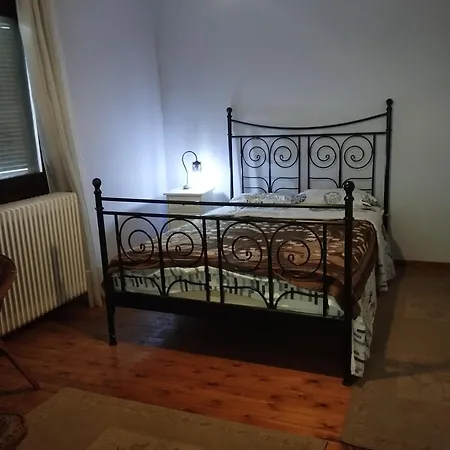 Pansion Lazaros בית הארחה Agios Nikolaos (Kastoria)