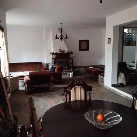 Pansion Lazaros Penzion Agios Nikolaos (Kastoria)